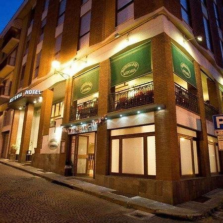 阿索托丽亚酒店 菲登扎 外观 照片